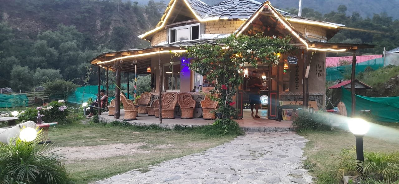 Campsite in Bir Billing, Luxury Camping in Himachal